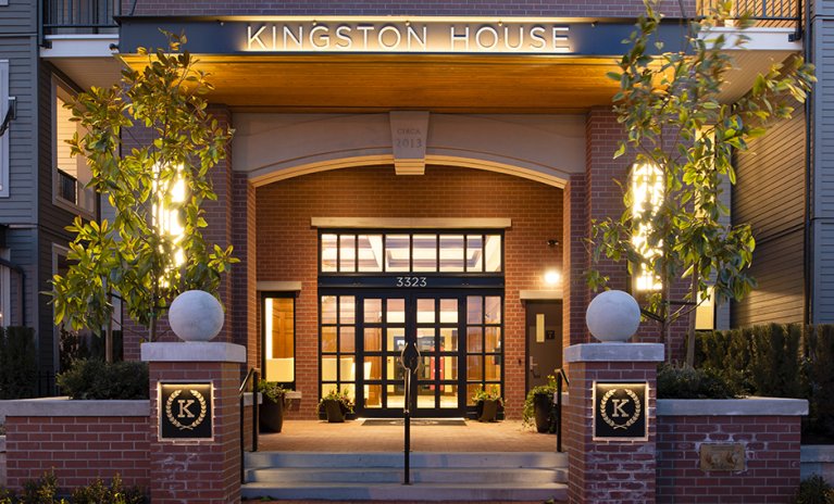 Harvard Gardens South Surrey