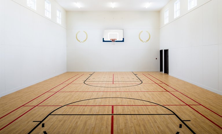 Harvard Gardens South Surrey